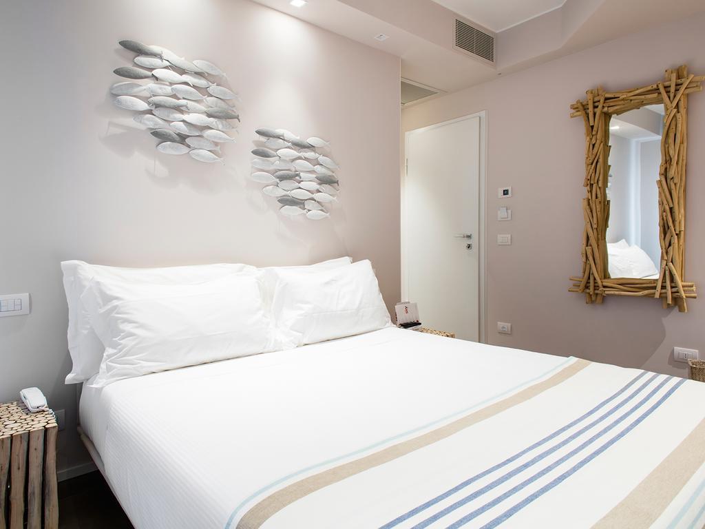 Mane Boutique Hotel روزيتو ديلي أبروتسي الغرفة الصورة